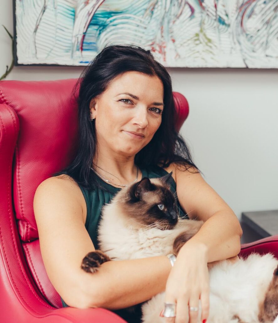 Coach and Hypnotherapist Victoria Ward with a Ragdoll Cat Coach and Hypnotherapist Victoria Ward with a Ragdoll Cat, Cognitive hypnotherapy in Colchester and online