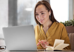 A woman using online hypnotherapy, Cognitive hypnotherapy in Colchester and online